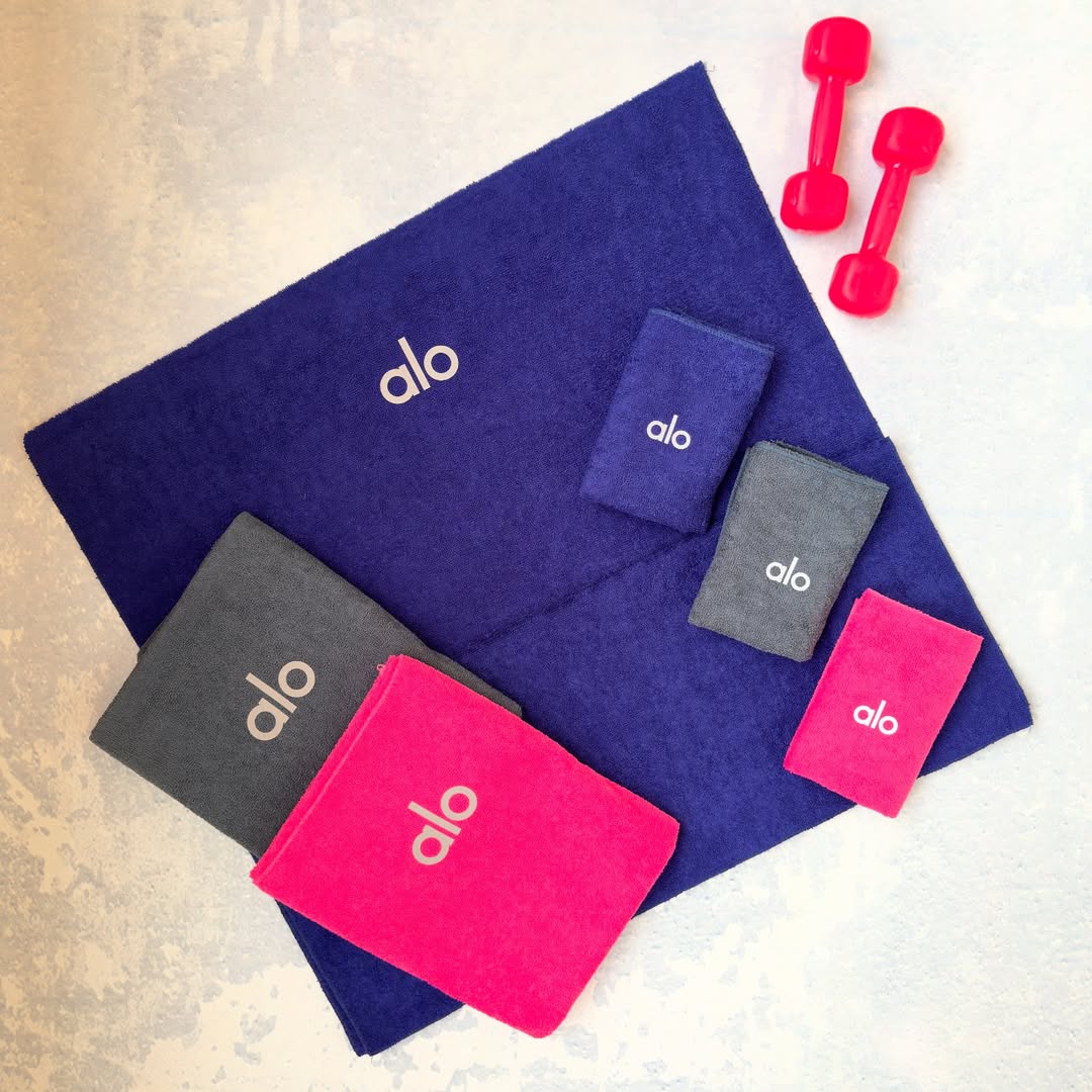 حوله استخر دو تیکه گرم بالا الو کد 167